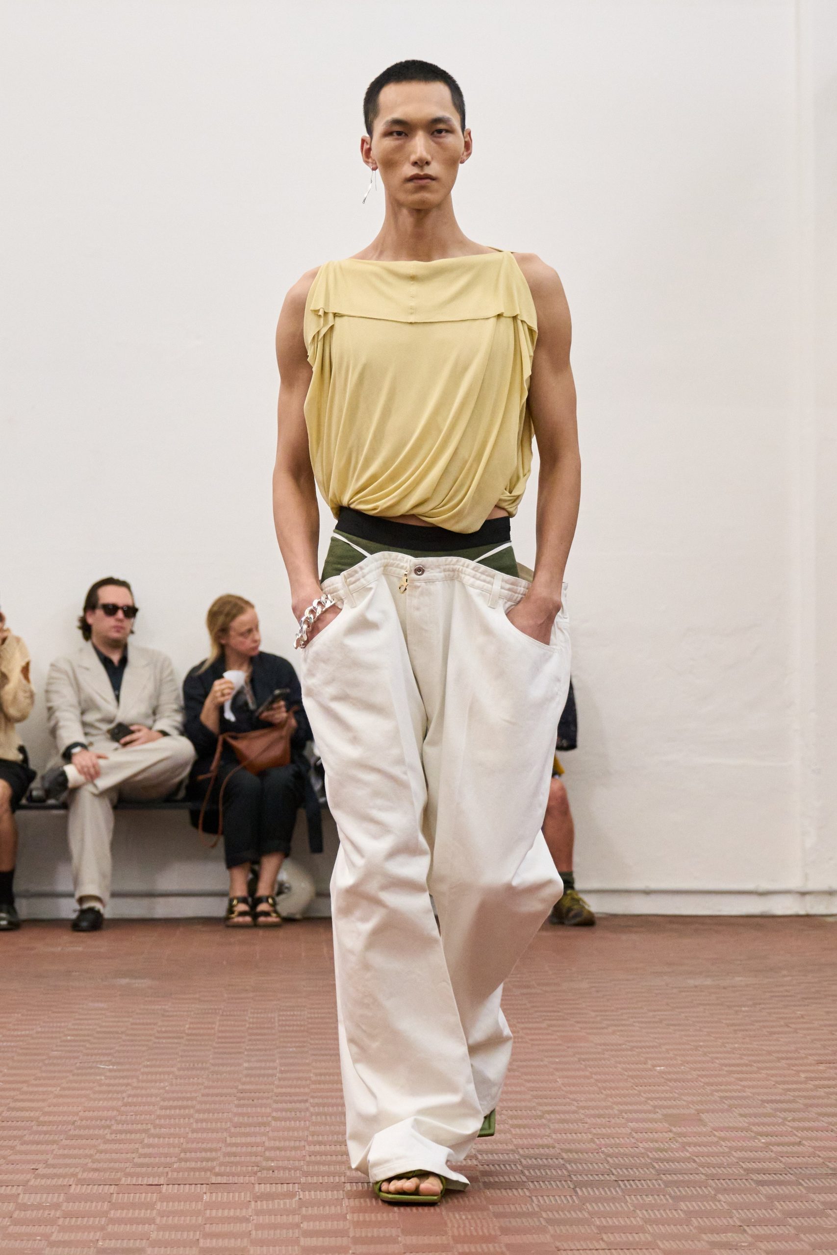 HERITAGE AND TENSENESS IN MILAN FASHION WEEK SS26 MENSWEAR 
