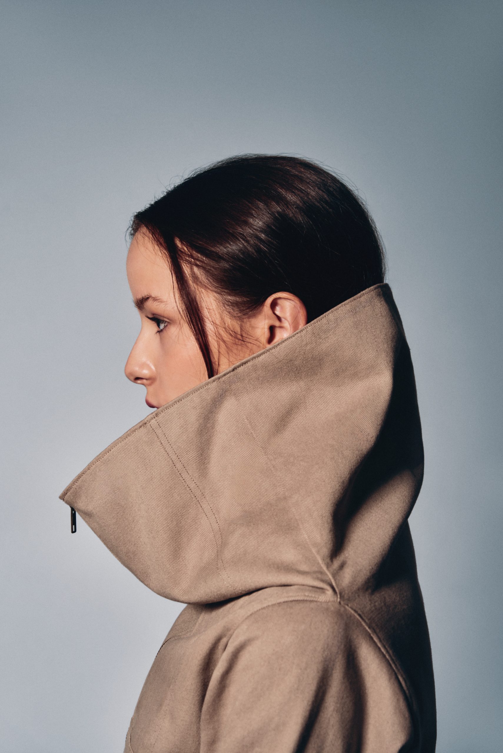 SLV FRR SS26 CAMPAIGN: OVER THE CONTEMPORARY STIMULATION