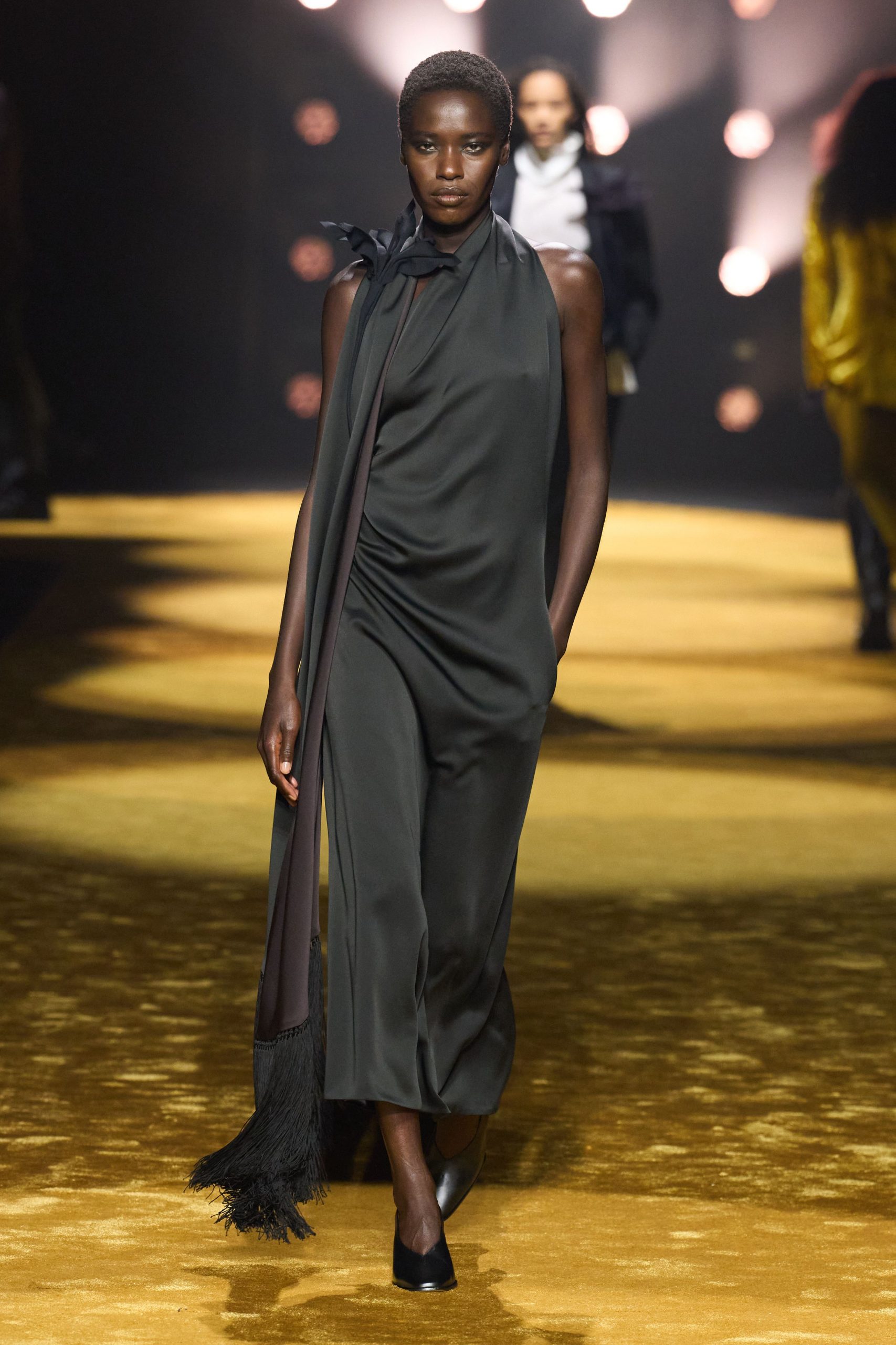 BOSS FW26: SELF-CONFIDENCE THROUGH SARTORIAL CODES