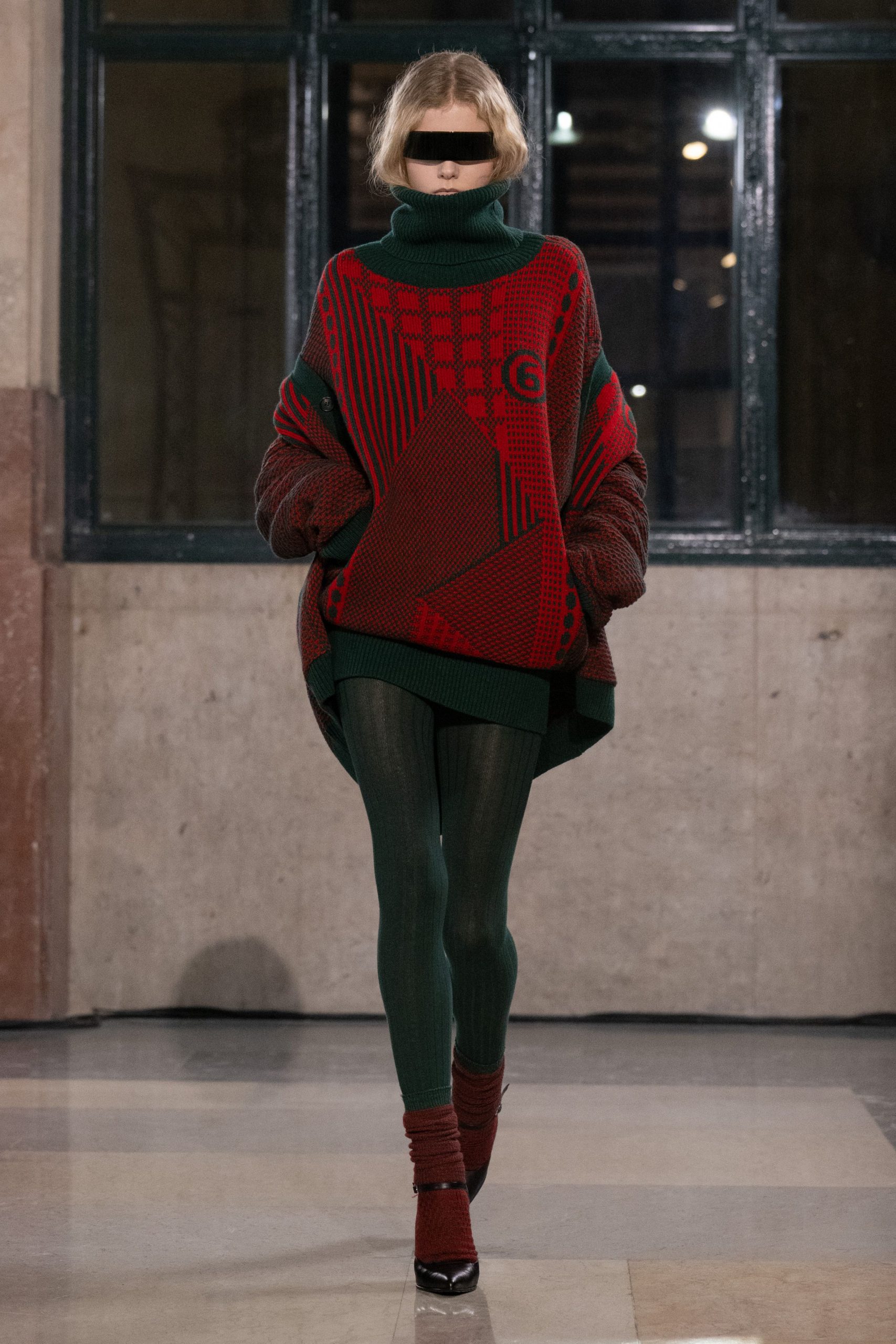 MM6 MAISON MARGIELA FW26: A DEPICTION OF A PASSERBY