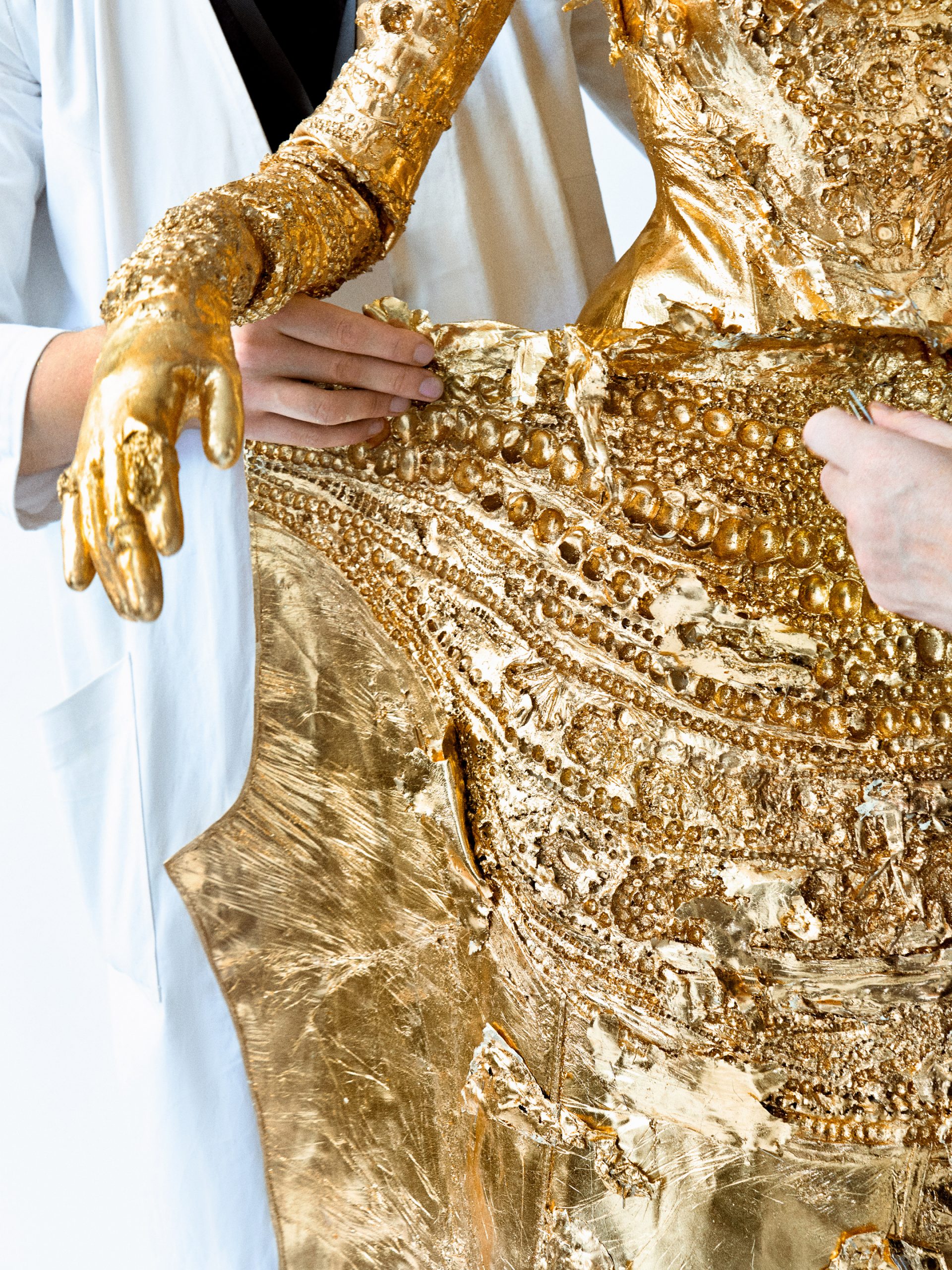 MAISON MARGIELA FW26: ANONYMITY TAKES OVER  SHANGHAI